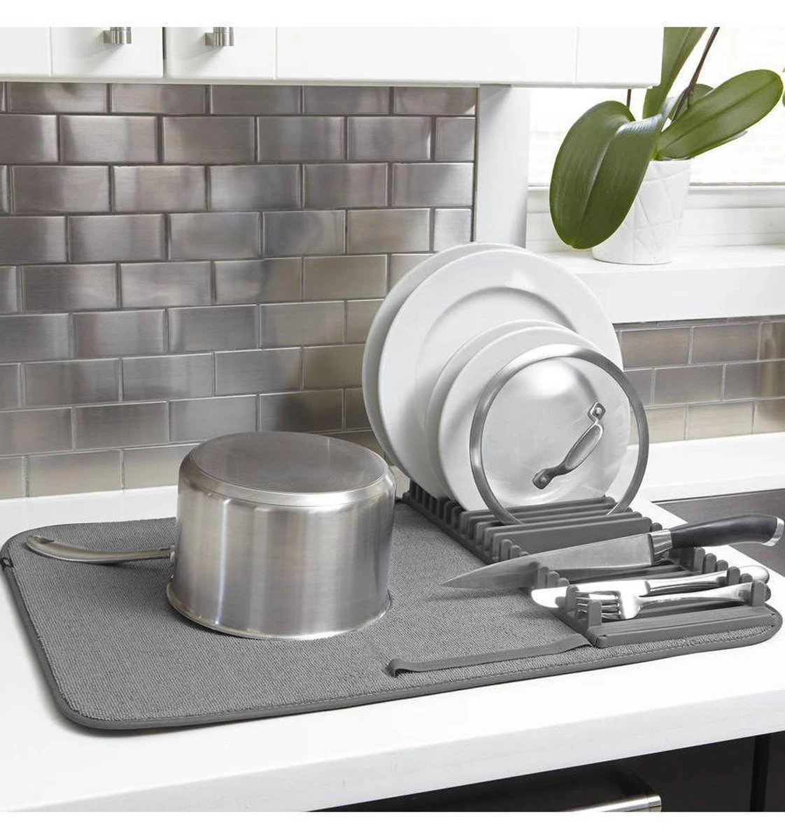 Umbra Udry Afdruiprek met droogmat - Antraciet Umbra Udry Afdruiprek Met Droogmat - Antraciet -Huishoudelijke Artikelen Winkel 1122x1200 3