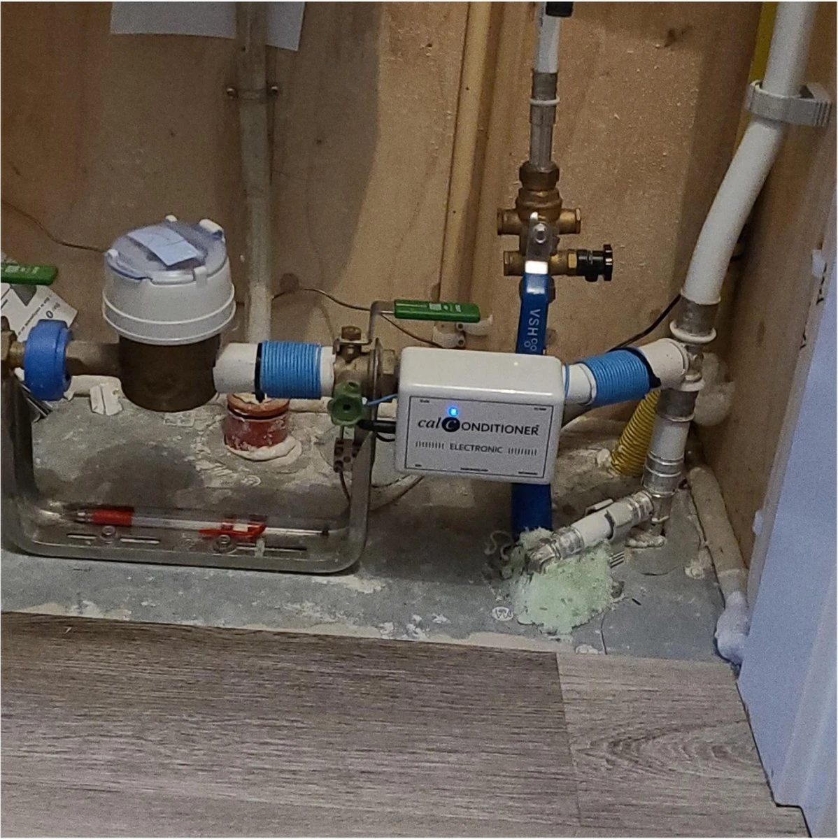 Waterontharder Calconditioner CC1500 – Elektronisch - geen magneet Waterontharder Calconditioner CC1500 – Elektronisch - Geen Magneet -Huishoudelijke Artikelen Winkel 1198x1200 17