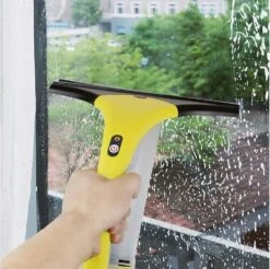 Hofftech Ruitenreiniger Oplaadbaar + Sproeifles -Huishoudelijke Artikelen Winkel 1200x1195 10