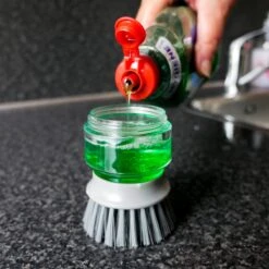 In Round Afwasborstel Met Zeepdispenser / Zeepreservoir – Inclusief Houder – Grijs – Afwas Borstel – Zeep Handborstel – Doseerpomp – Afwasmiddel Dispenser – Navulbaar 8 In Round Afwasborstel Met Zeepdispenser / Zeepreservoir – Inclusief Houder – Grijs – Afwas Borstel – Zeep Handborstel – Doseerpomp – Afwasmiddel Dispenser – Navulbaar -Huishoudelijke Artikelen Winkel 1200x1200 1328