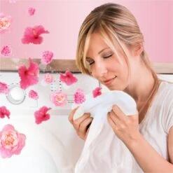 Lenor Pioenroos En Hibiscus Parels - In-Wash Geurbooster - Voordeelverpakking 6 X 15 Wasbeurten -Huishoudelijke Artikelen Winkel 1200x1200 578