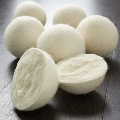 Merkloos Droger Ballen XL 8 Stuks – Zero Waste Dryer Balls - Duurzaam – Wasverzachter – Herbruikbare Drogerballen – Droogt De Was Sneller – Tiny Panda 8 Merkloos Droger Ballen XL 8 Stuks – Zero Waste Dryer Balls - Duurzaam – Wasverzachter – Herbruikbare Drogerballen – Droogt De Was Sneller – Tiny Panda -Huishoudelijke Artikelen Winkel 1200x1200 735