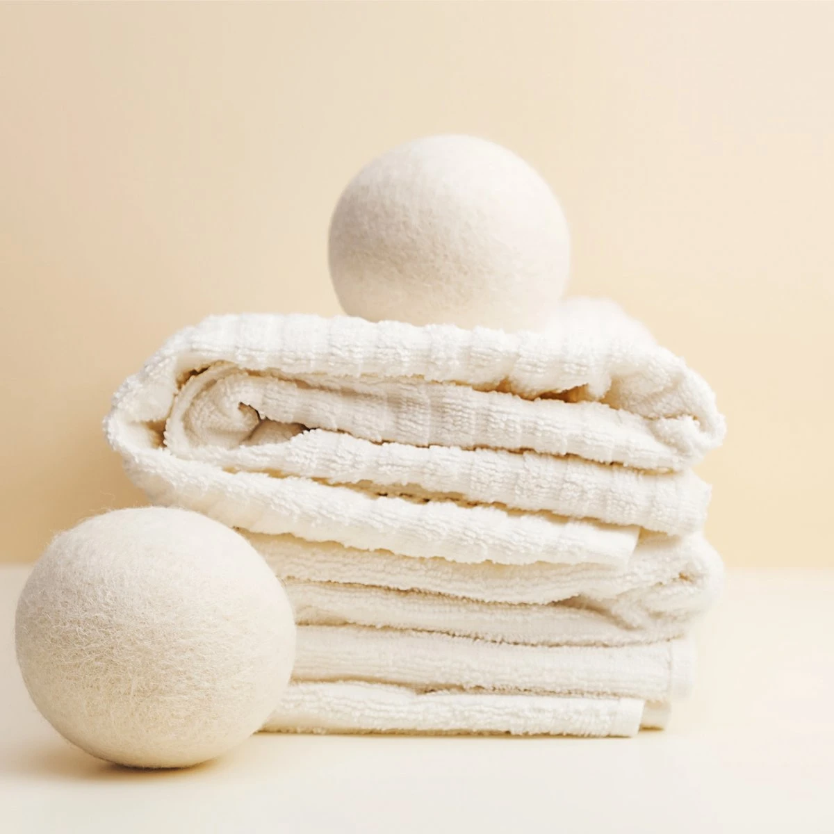 Apeiron Drogerballen - Droogballen - 6 XL Wasbollen - Droger - Duurzaam - Wasmachine - Wasverzachter - Energie Besparen - Zero Waste - Schapenvacht - Wol Apeiron Drogerballen - Droogballen - 6 XL Wasbollen - Droger - Duurzaam - Wasmachine - Wasverzachter - Energie Besparen - Zero Waste - Schapenvacht - Wol -Huishoudelijke Artikelen Winkel 1200x1200 771