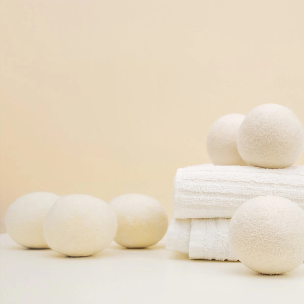 Apeiron Drogerballen - Droogballen - 6 XL Wasbollen - Droger - Duurzaam - Wasmachine - Wasverzachter - Energie Besparen - Zero Waste - Schapenvacht - Wol Apeiron Drogerballen - Droogballen - 6 XL Wasbollen - Droger - Duurzaam - Wasmachine - Wasverzachter - Energie Besparen - Zero Waste - Schapenvacht - Wol -Huishoudelijke Artikelen Winkel 1200x1200 774