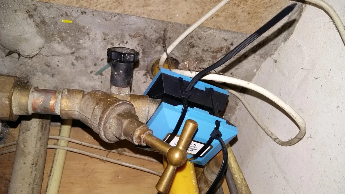 Alpine® hét waterontharder alternatief All-in-one XL Antikalk Magneet voor koper en kunststof leidingen 20.000 Gauss - Energiebesparing - Energie besparen - Gas besparen Alpine® Hét Waterontharder Alternatief All-in-one XL Antikalk Magneet Voor Koper En Kunststof Leidingen 20.000 Gauss - Energiebesparing - Energie Besparen - Gas Besparen -Huishoudelijke Artikelen Winkel 1200x674 3